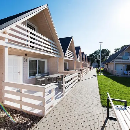 Holiday park & *