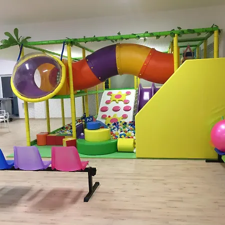 פארק נופש & Rewal *