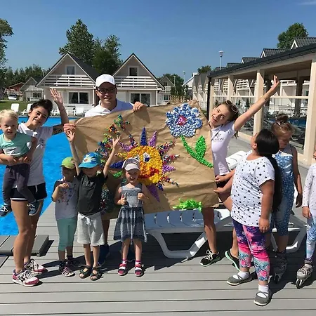 & Rewal * נישורזה