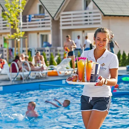 Holiday park & *